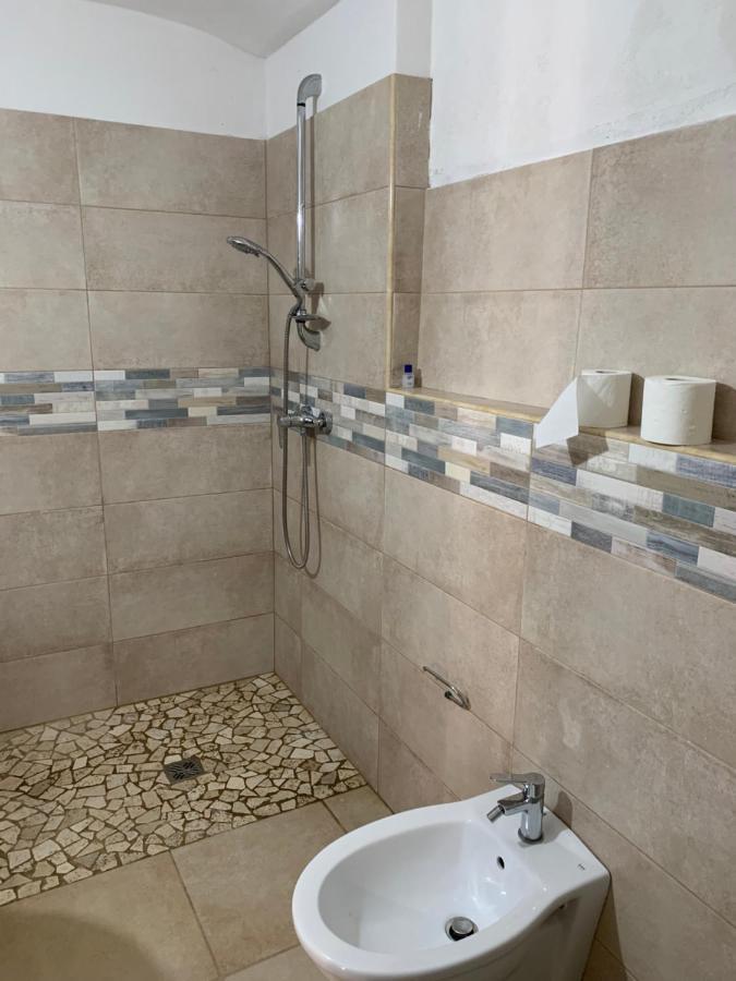 Casa Di Campagna Villa De Luca Bellante Bagian luar foto
